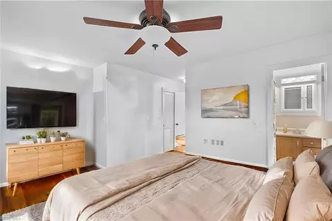 Bedroom - 2877 E Point Dr, Chesapeake, VA 23321 photo 2 of 2