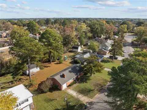110 Raymond Dr, Hampton, VA 23666 photo 25
