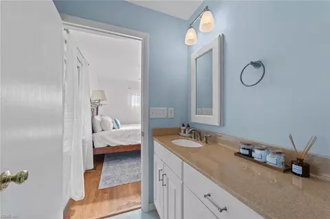 110 Raymond Dr, Hampton, VA 23666 photo 22