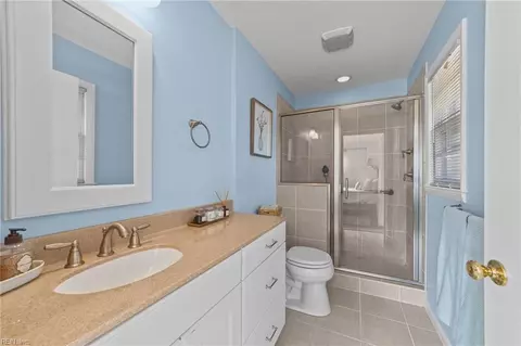 110 Raymond Dr, Hampton, VA 23666 photo 24