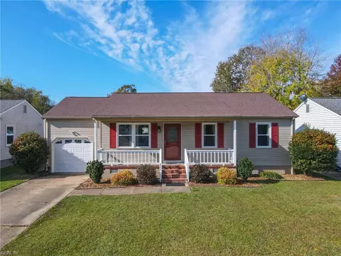 223 Louise Dr, Newport News, VA 23601