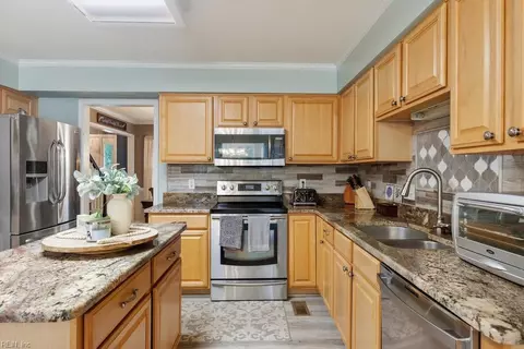 987 Speight Lyons Loop, Chesapeake, VA 23322 photo 13