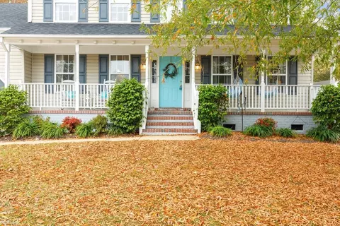 987 Speight Lyons Loop, Chesapeake, VA 23322 photo 2