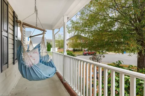 987 Speight Lyons Loop, Chesapeake, VA 23322 photo 3