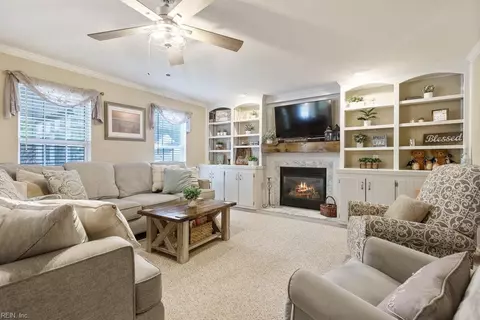 987 Speight Lyons Loop, Chesapeake, VA 23322 photo 7