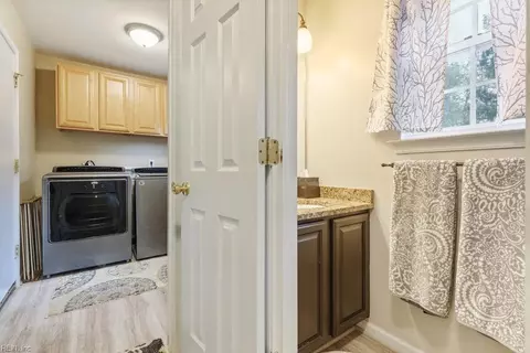987 Speight Lyons Loop, Chesapeake, VA 23322 photo 17