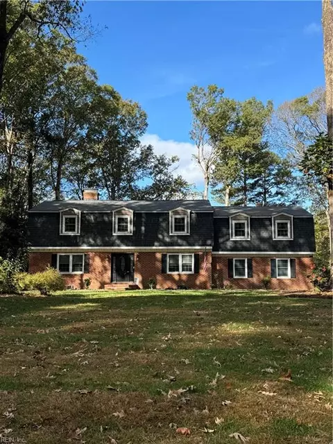 1021 Briarwood Pt, Virginia Beach, VA 23452