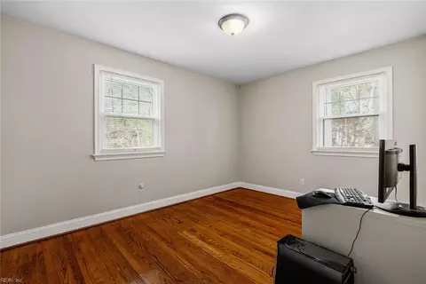 Bedroom - 233 Robert St, Chesapeake, VA 23322 photo 5 of 5