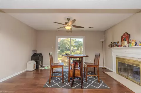109 Alamo Ct, Hampton, VA 23669 photo 7