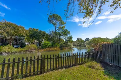 109 Alamo Ct, Hampton, VA 23669 photo 42