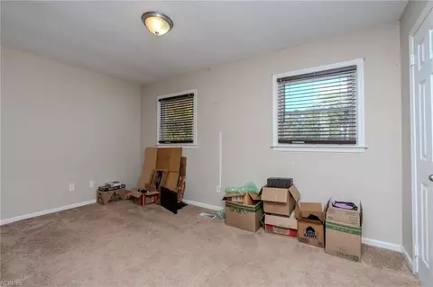 109 Alamo Ct, Hampton, VA 23669 photo 25