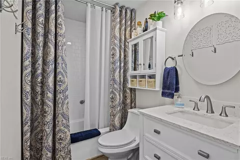 Bath - 2110 E Pembroke Ave, Hampton, VA 23664 photo 1 of 3