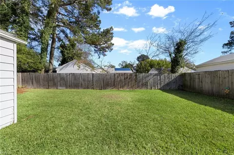 Exterior - 5408 Silbert Rd, Norfolk, VA 23509 photo 3 of 5