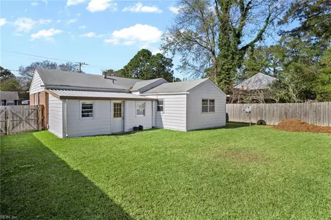 Exterior - 5408 Silbert Rd, Norfolk, VA 23509 photo 5 of 5