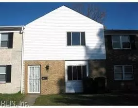 812 Grosvenor Ct, Virginia Beach, VA 23462