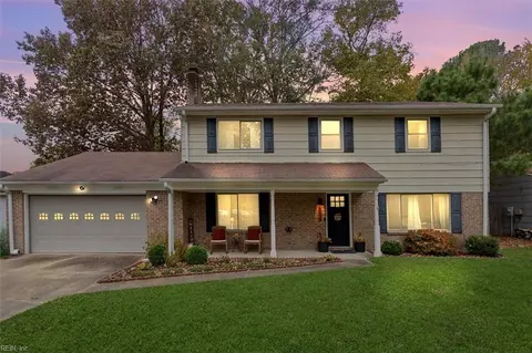 1233 Homestead Dr, Virginia Beach, VA 23464