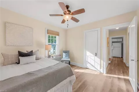 Bedroom - 133 Robinson Rd, Hampton, VA 23661 photo 2 of 6