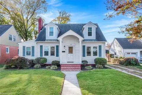 133 Robinson Rd, Hampton, VA 23661