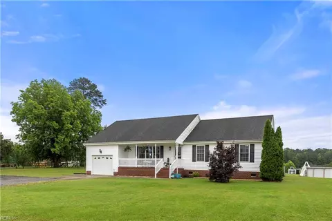 21310 Buckhorn Quarter Rd, Courtland, VA 23837