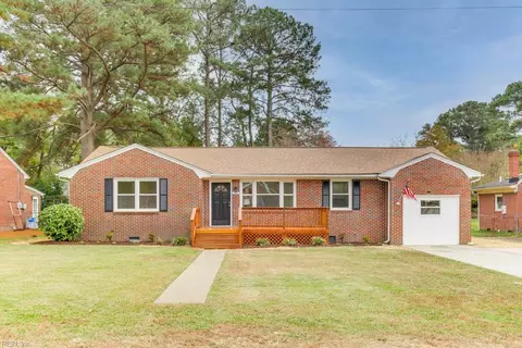 209 Lewis Rd, Portsmouth, VA 23701