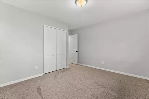 114 Raymond Dr, Hampton, VA 23666 photo 18