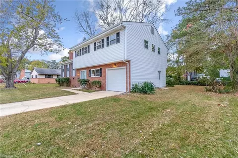114 Raymond Dr, Hampton, VA 23666 photo 2