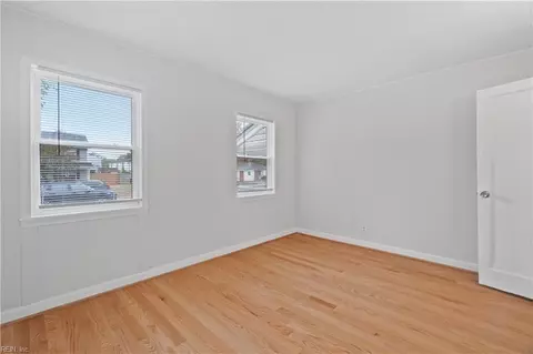 Bedroom - 512 Dixie Dr, Norfolk, VA 23505 photo 2 of 2