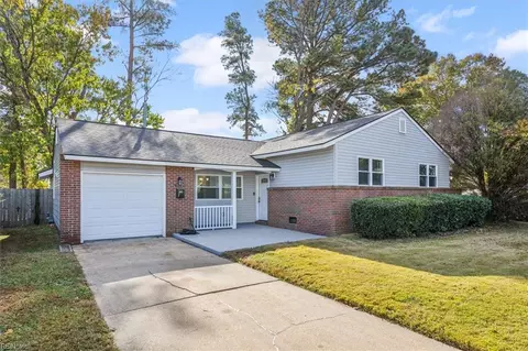 Exterior - 3323 Custer Ct, Hampton, VA 23666 photo 2 of 5