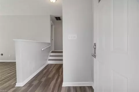 Entry Way - 3323 Custer Ct, Hampton, VA 23666 photo 1 of 1