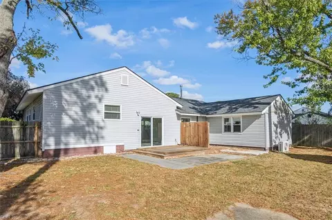 Exterior - 3323 Custer Ct, Hampton, VA 23666 photo 5 of 5