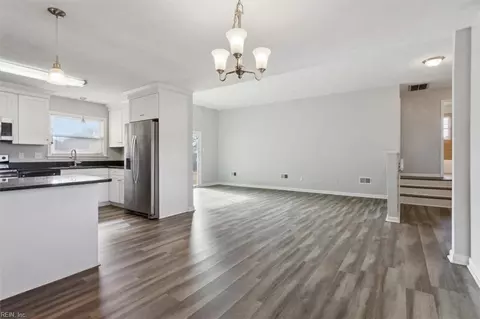 Living - 3323 Custer Ct, Hampton, VA 23666 photo 3 of 3