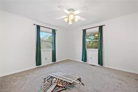 Bedroom - 85 Tide Mill Ln, Hampton, VA 23666 photo 5 of 5