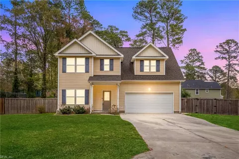 929 Washington Dr, Chesapeake, VA 23322