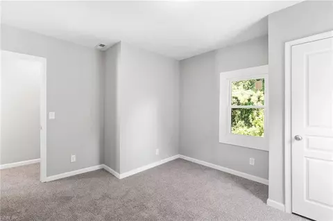 2607 Middle Ave, Norfolk, VA 23504 photo 23