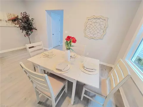 2607 Middle Ave, Norfolk, VA 23504 photo 8