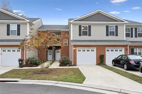 4 Franklin Ln, Poquoson, VA 23662
