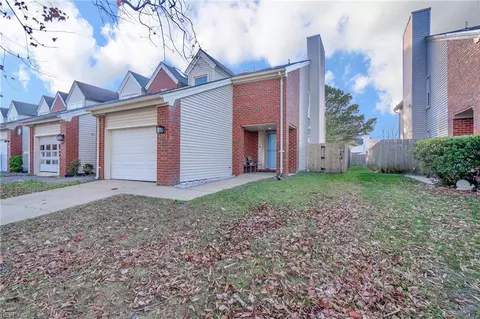 1272 Hillock Xing, Virginia Beach, VA 23455