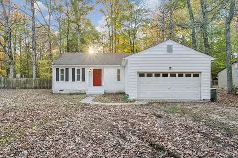 101 The Maine, Williamsburg, VA 23185