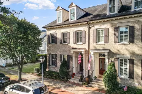9519 27th Bay St, Norfolk, VA 23518