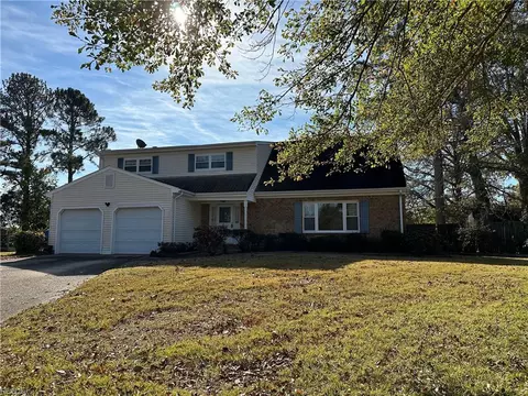 5701 Simon St, Virginia Beach, VA 23464