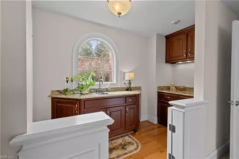 Entry Way - 7243 Freeman Rd, Wakefield, VA 23888 photo 3 of 3