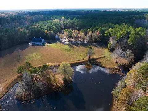 View/Area - 7243 Freeman Rd, Wakefield, VA 23888 photo 2 of 3