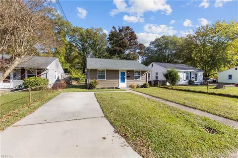 Exterior - 502 Smiley Rd, Hampton, VA 23663 photo 3 of 8