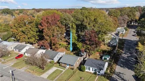 View/Area - 502 Smiley Rd, Hampton, VA 23663 photo 1 of 10