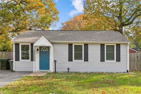 102 Atwell Ln, Hampton, VA 23669
