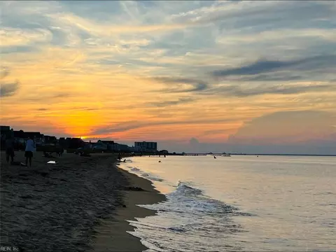 View/Area - 2071 E Ocean View Ave, Norfolk, VA 23503 photo 5 of 6