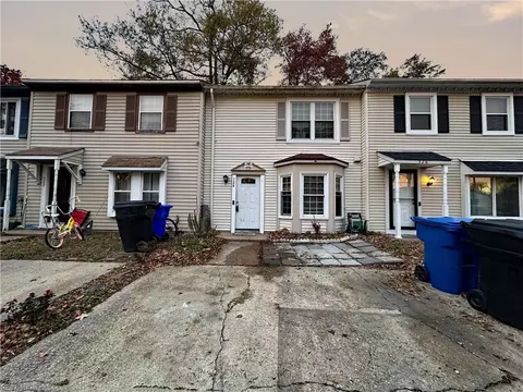 524 Peregrine St, Virginia Beach, VA 23462