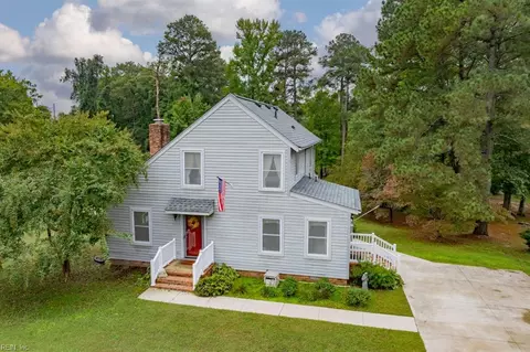 1507 Sunset Ln, Emporia, VA 23847