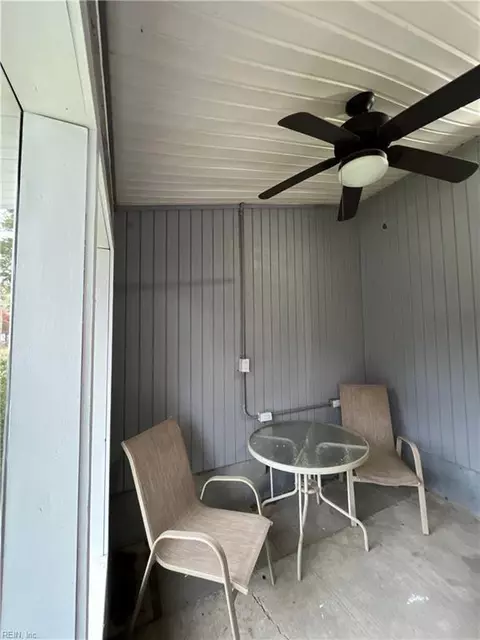 Exterior - 264 Orange Ave, Norfolk, VA 23503 photo 1 of 1