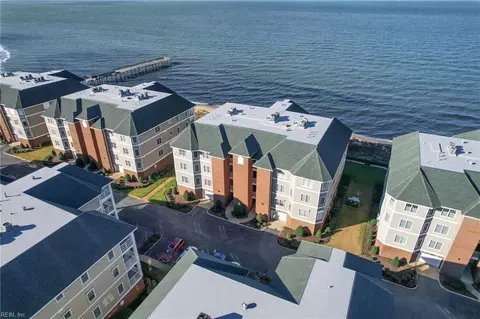 2420 Ocean Shore Cres #201, Virginia Beach, VA 23451